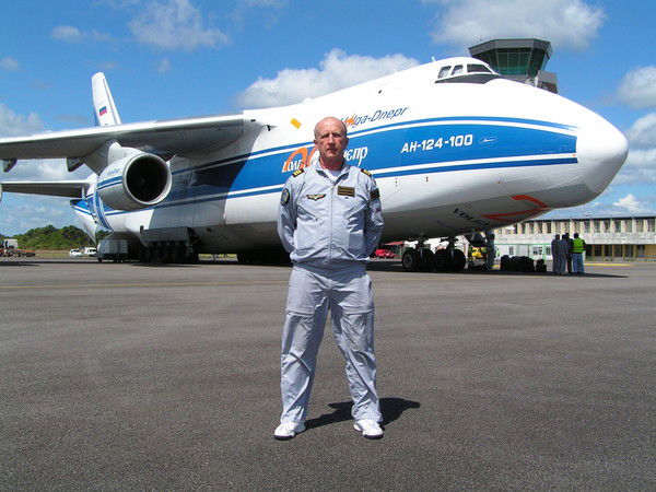 Анатолий Дронов