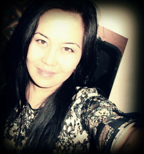 Назым Апанасова