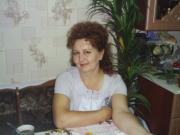 Люба Белугина