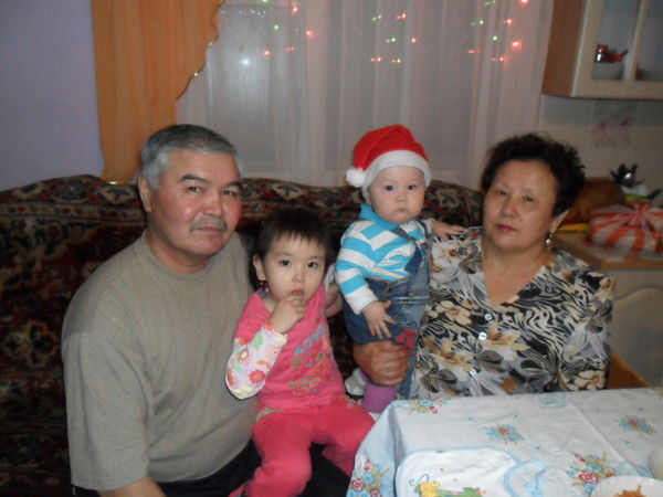 Амандос Каримов