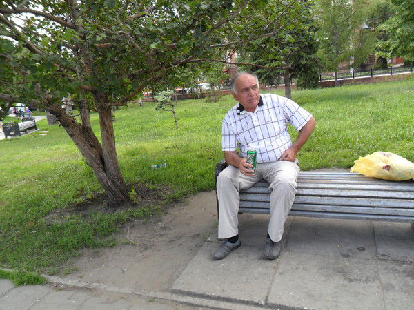 Александр Дерюгин