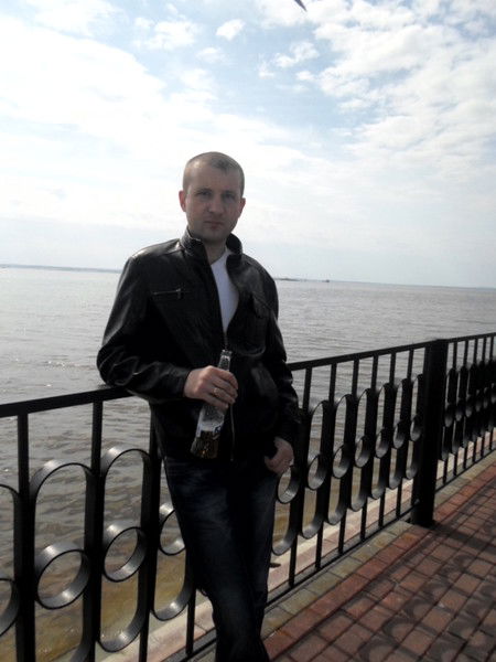 Макс(**) Макс