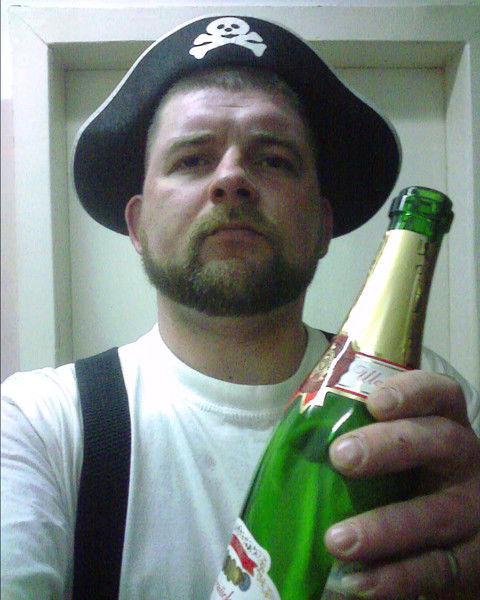 Андрей Лапин