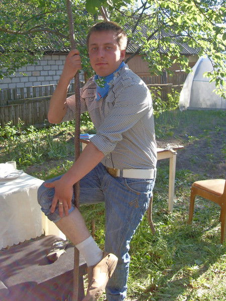 Олег Татаринов