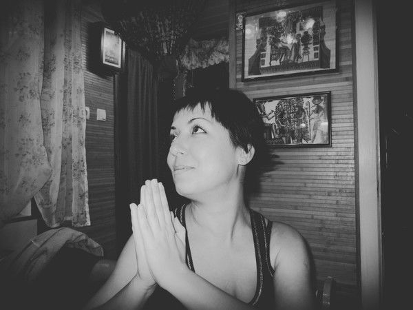 Анна Десятник