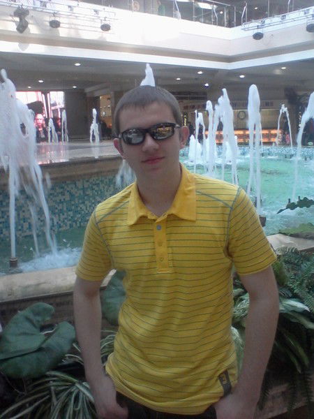 Алексей Захаров