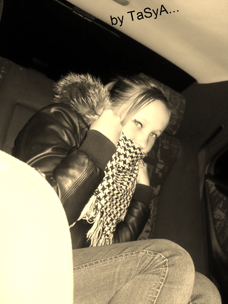 ..:::ряdoм С Toбой:::..