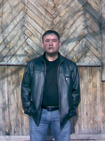 Асхат Кенжебеков