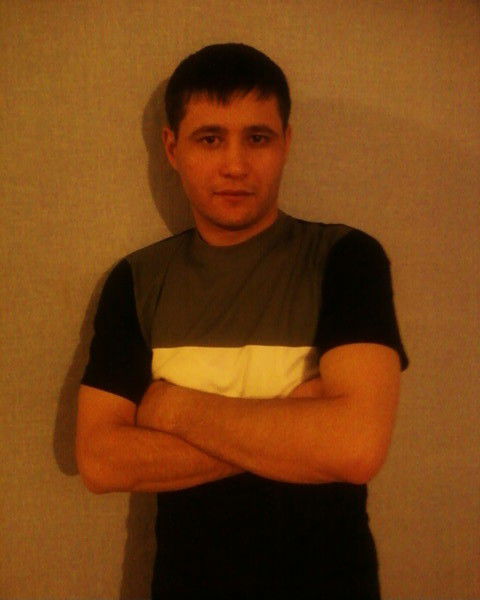 Азалшох Одинаев