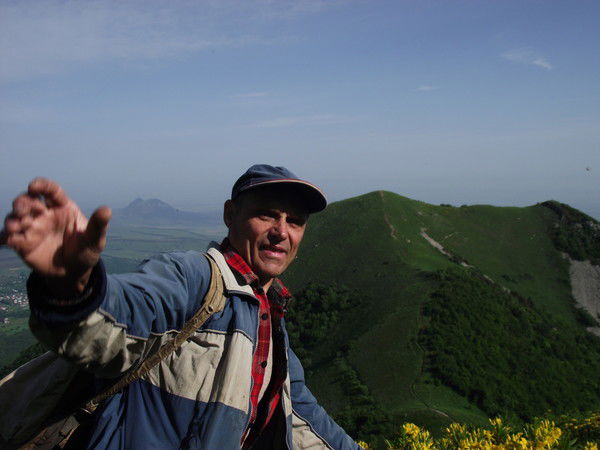 Виталий Уралов