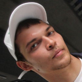 Олег Петров