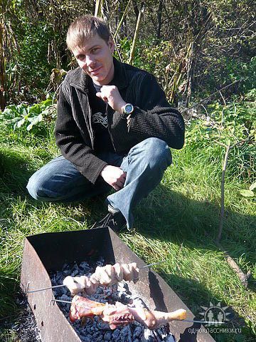 Слава Новиков