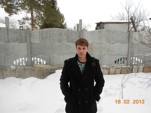 Гена Копаница