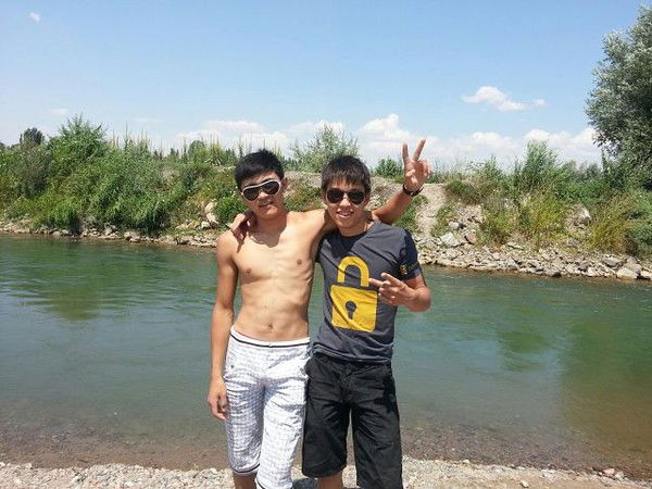 Bl@ck *st@r* Is > "kg"