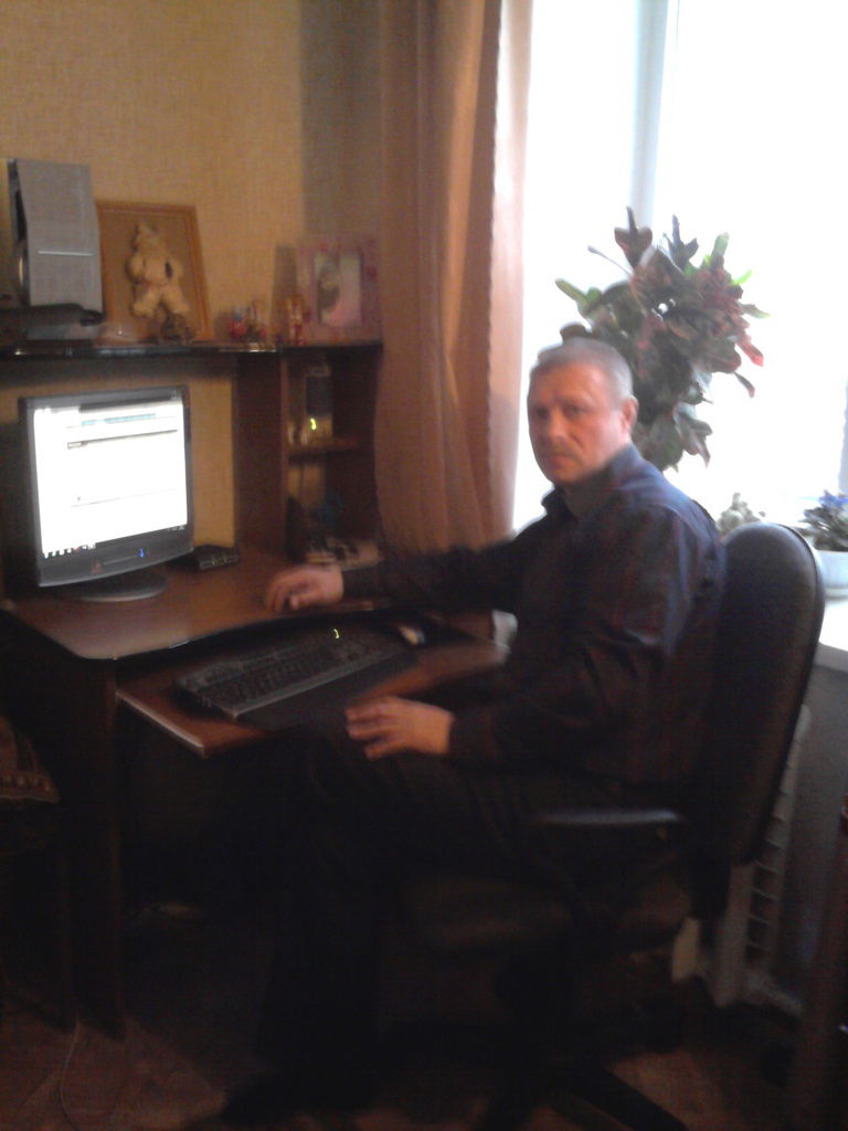 Александр Паздников