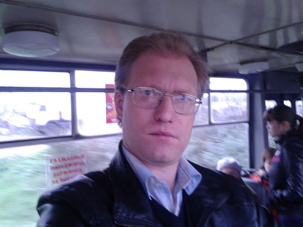 Алексей Жаров