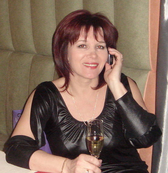 Елена Асина