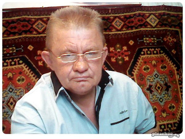 Николай Ларионов