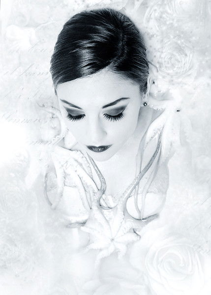 Азалия Аминова