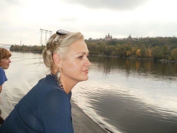 Елена Чиженок