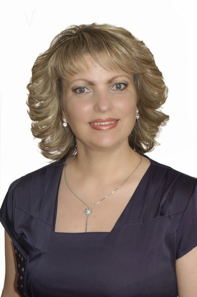 Елена Бажанова