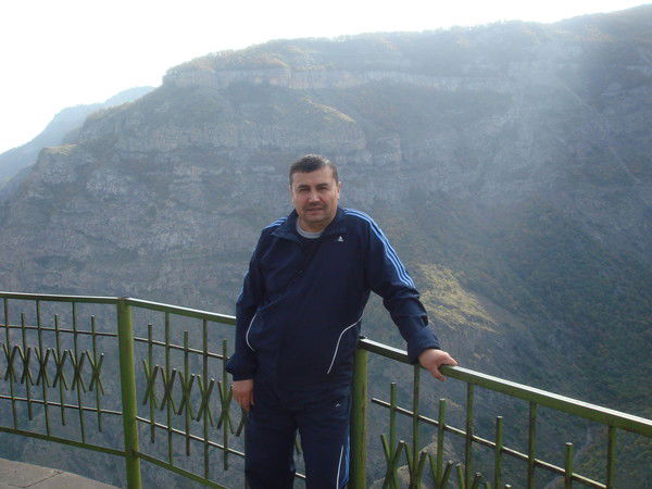 Олег Елистратенко