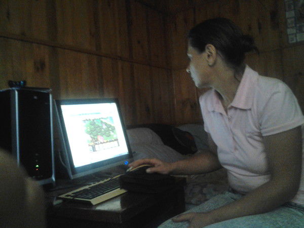 Елена Лысенко