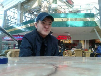 Али Кожанов