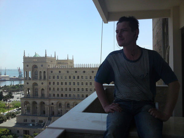 Михаил Ломанов