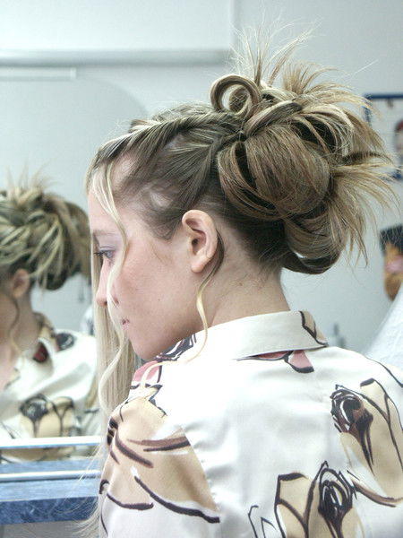 Елена Никишова