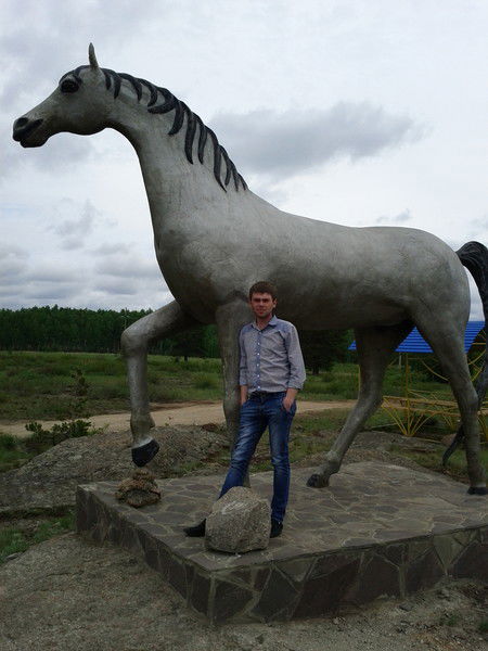 Саня Огородний