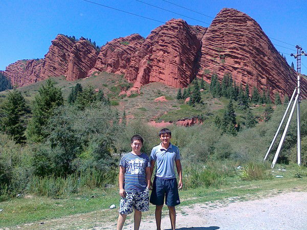 Изат Кадыров