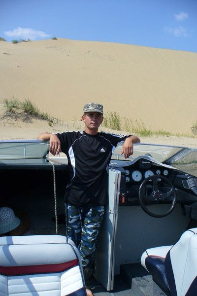 Максим Пестряков