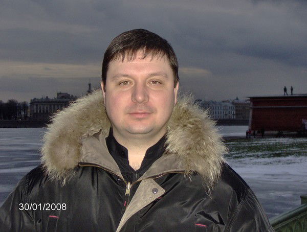 Александр Власов