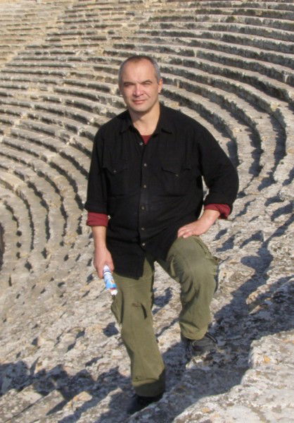 Дмитрий Старченко