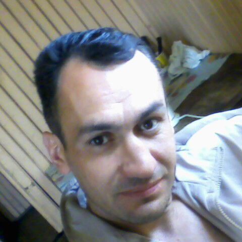 Рафаэль Пивень