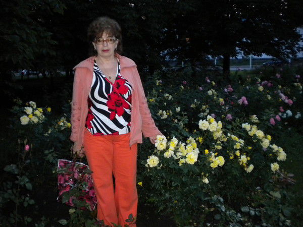 Людмила Ланенко