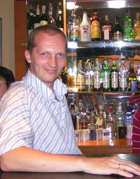 Анатолий Макаров