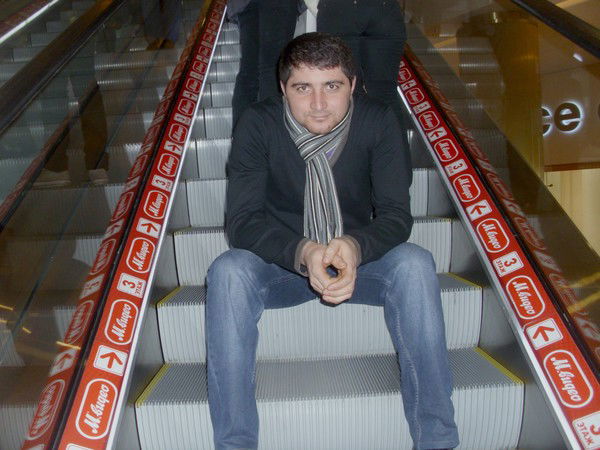 Вано Арзуманян