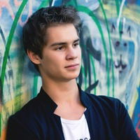 Максим Фирсов