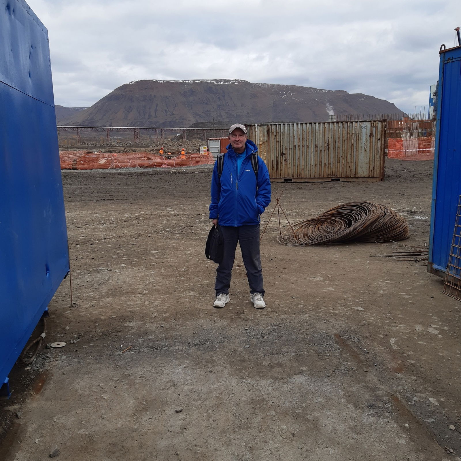 Владимир Комиссаров