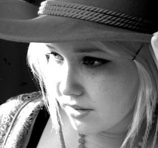 Юля Карабаева