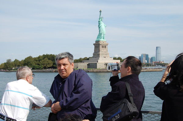 Хуршид Алимов