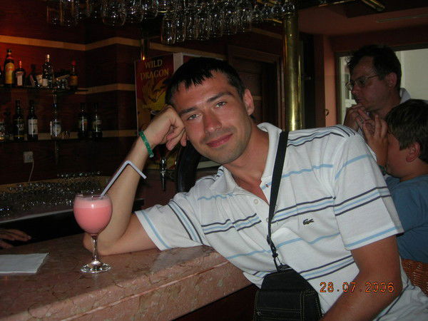 Максим Хромов