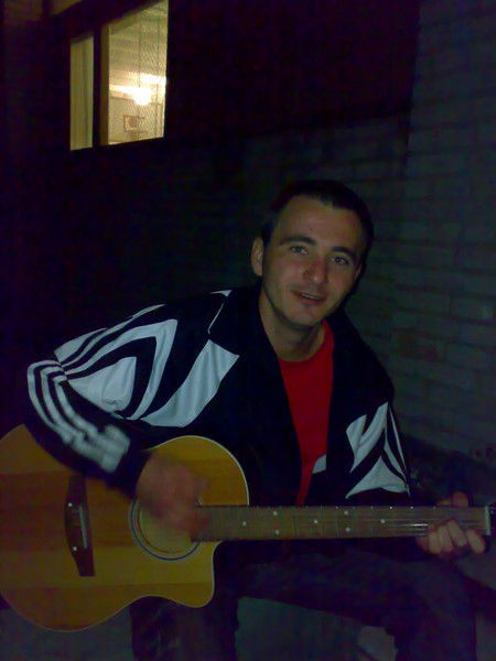 Александр Кныш