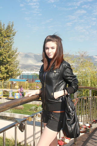 Ясичка Артаханиди