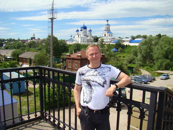 Виктор Петренко