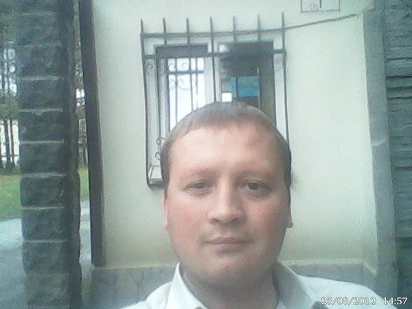 Алексей Иванов