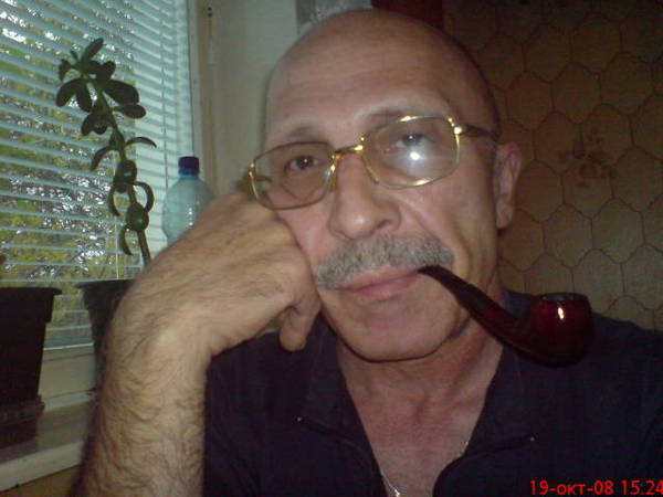 Александр Астанин