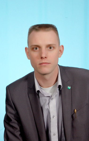 Калижников Эдуард